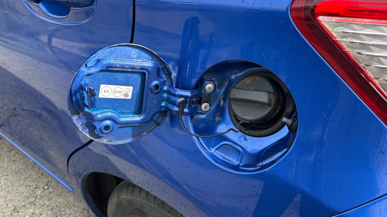 Toyota Yaris 1.5 Hybrid Icon Tech 5dr CVT Hybrid Hatchback